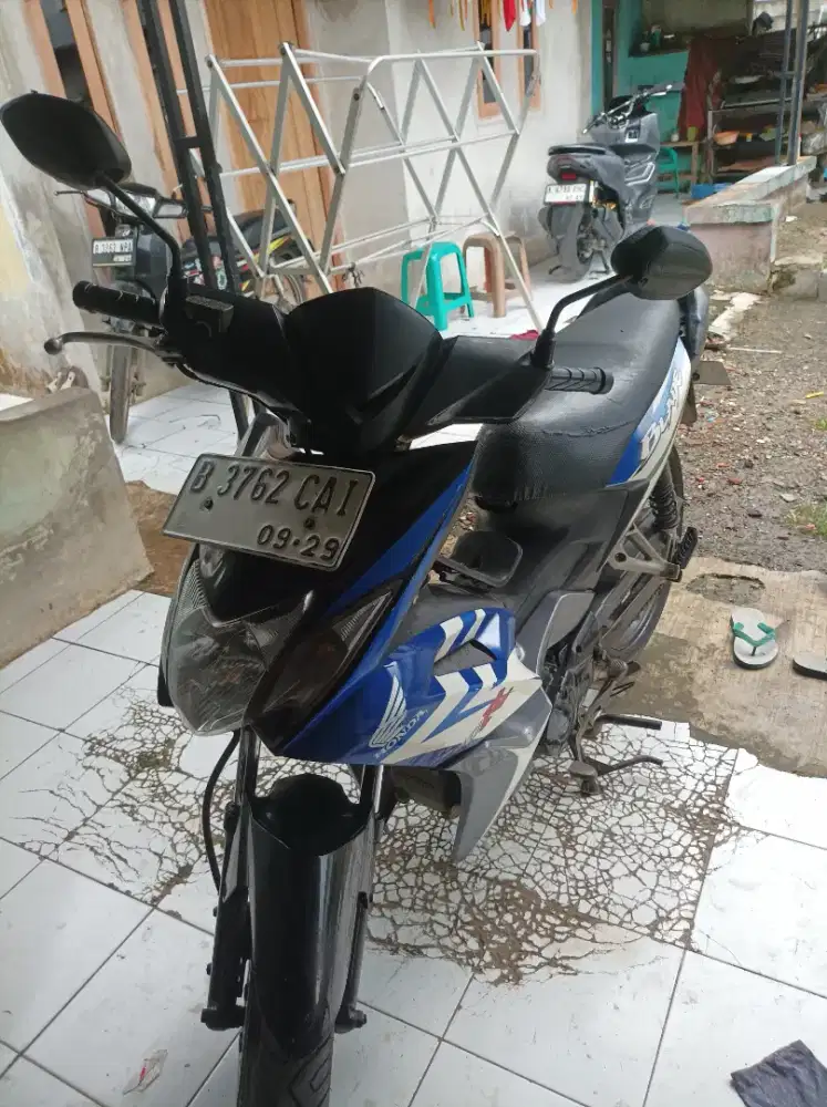 Di jual karena mau ganti metik