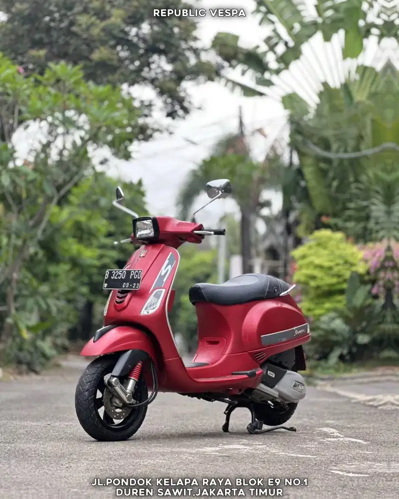 Jual cepat Piaggio Vespa S IGET 125 tahun 2018 warna Merah doff GOOD C