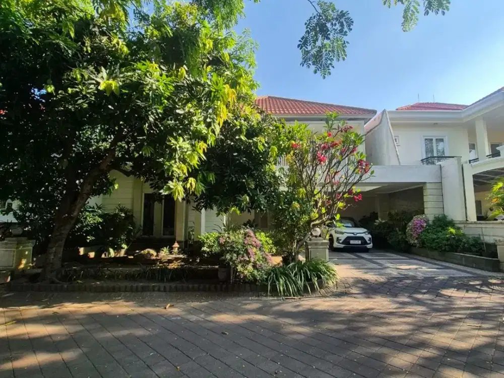 Rumah Regency 21 Semi Furnish, CARPORT 3 mobil