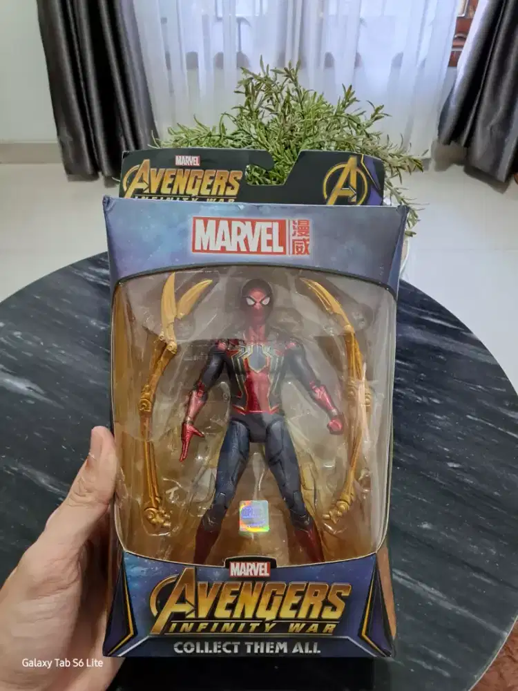 Action Figure SPIDERMAN infinity War Ori