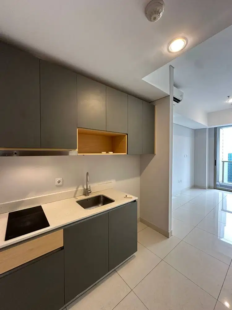 Dijual Cepat Apartemen Taman Anggrek Residences 2 bedrooms Semifurnish