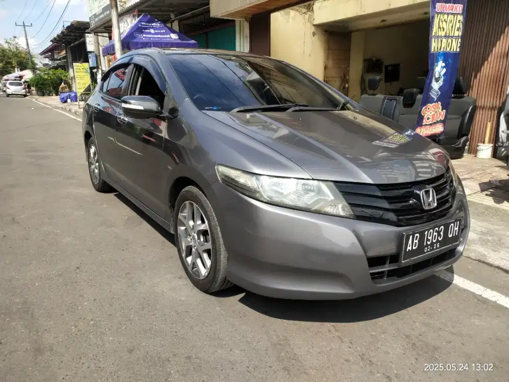 city e cvt (metic) 2010  AB asli .