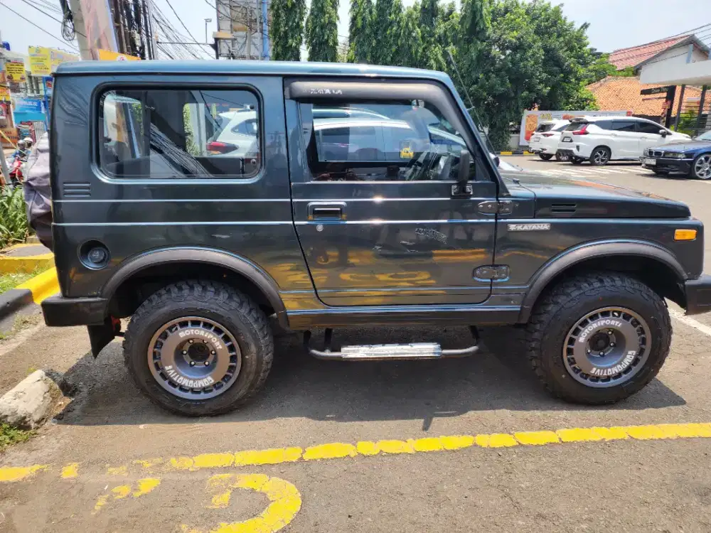 Suzuki Jimmy. Intrrior Full ConvertJDM Japan