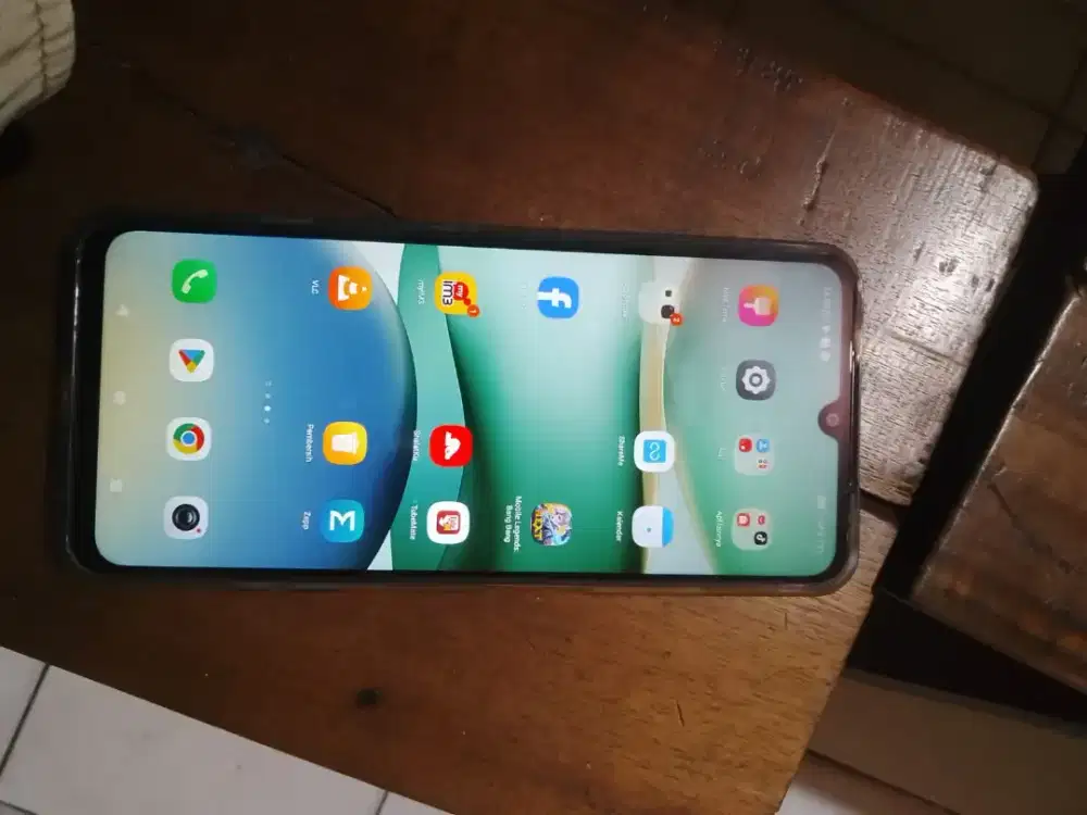 REDMI A5 4/128GB BLACK Garansi resmi Masih Panjang