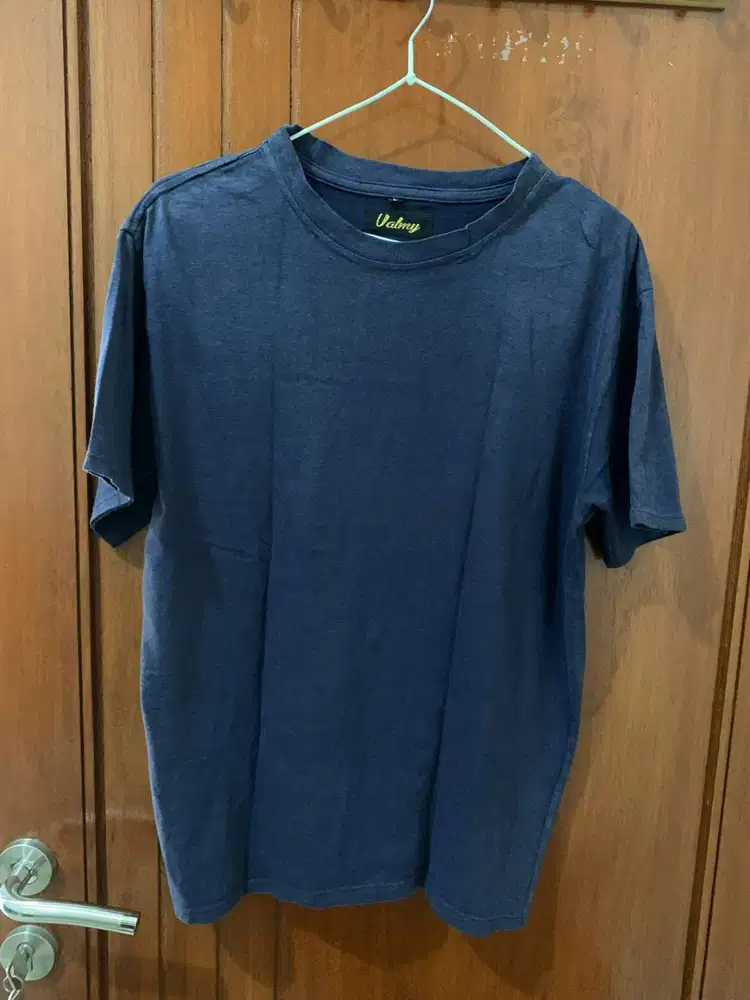 KAOS UNGU GELAP UKURAN L