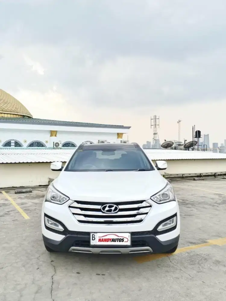 Hyundai Santafe XG Bensin Panoramik Tahun 2013 Automatic Putih Metalik
