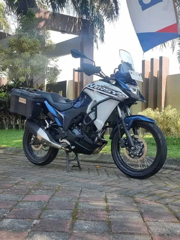 NIK 2025‼️Versys X 250 Metallic Oceab Blue 2025.Odo 2rb KM.