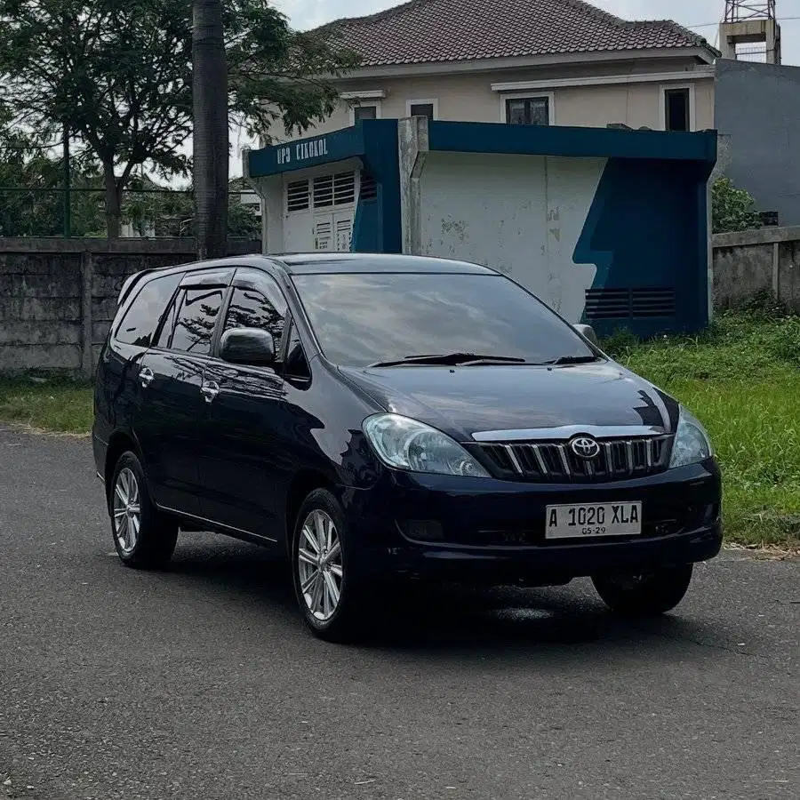 Innova G 2005 Manual Kondisi Joss siap pake