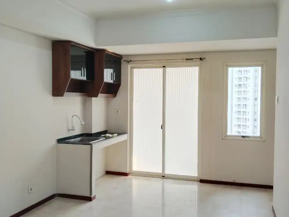 Dijual Royal Mediterania Garden Residence Unfurnish 2+1 Bedroom