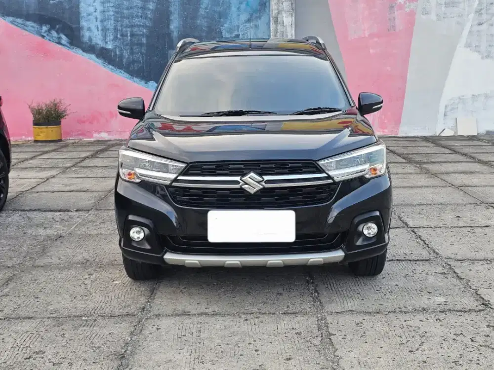 Km 19 ribuan xl7 alpha hybrid 2024 hitam