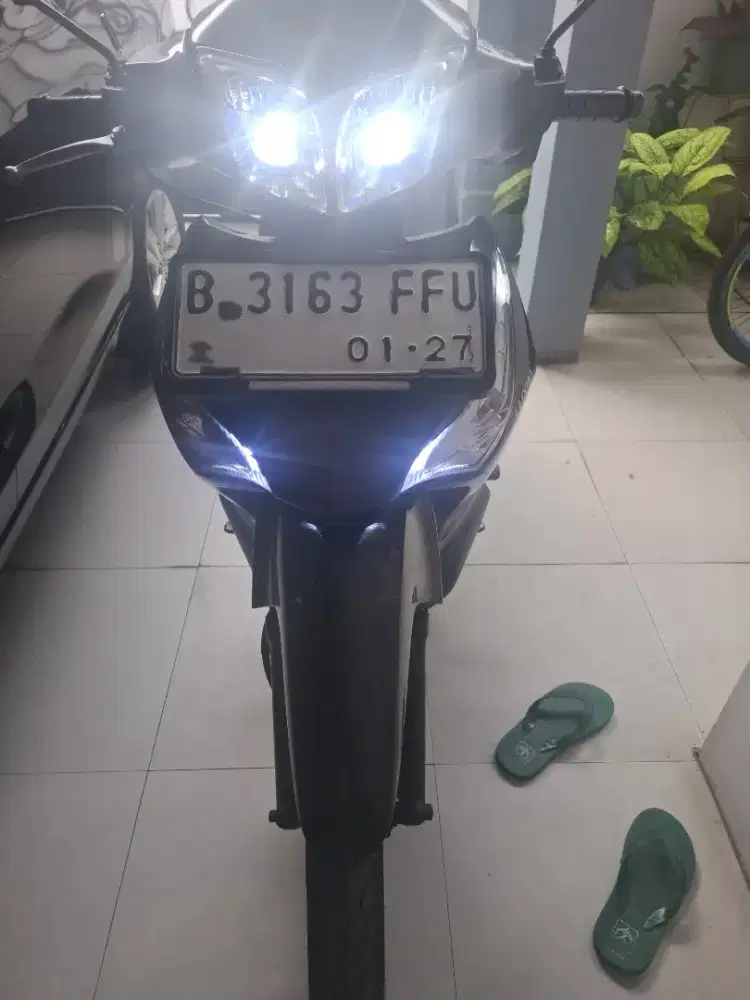 DIJUAL SUPRA X 125 HELM IN THN 2012