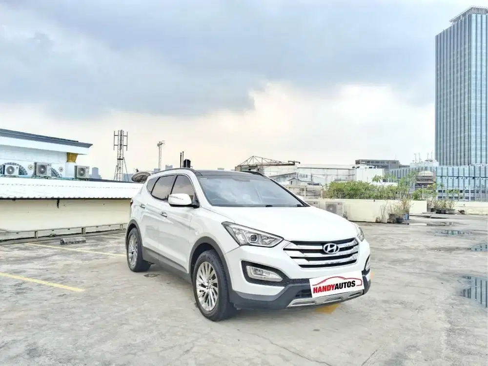 Hyundai Santa Fe XG Bensin Panoramik Tahun 2013 Automatic Putih