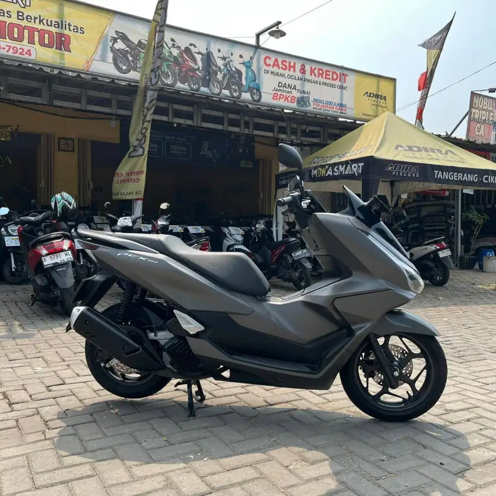 READY HONDA PCX 160 CBS TAHUN 2025 LIKE NEW