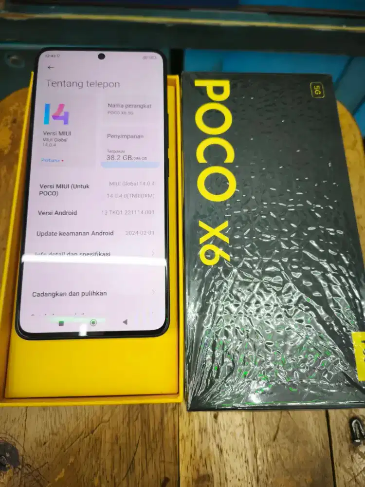 Poco X6 5G 12/256 black