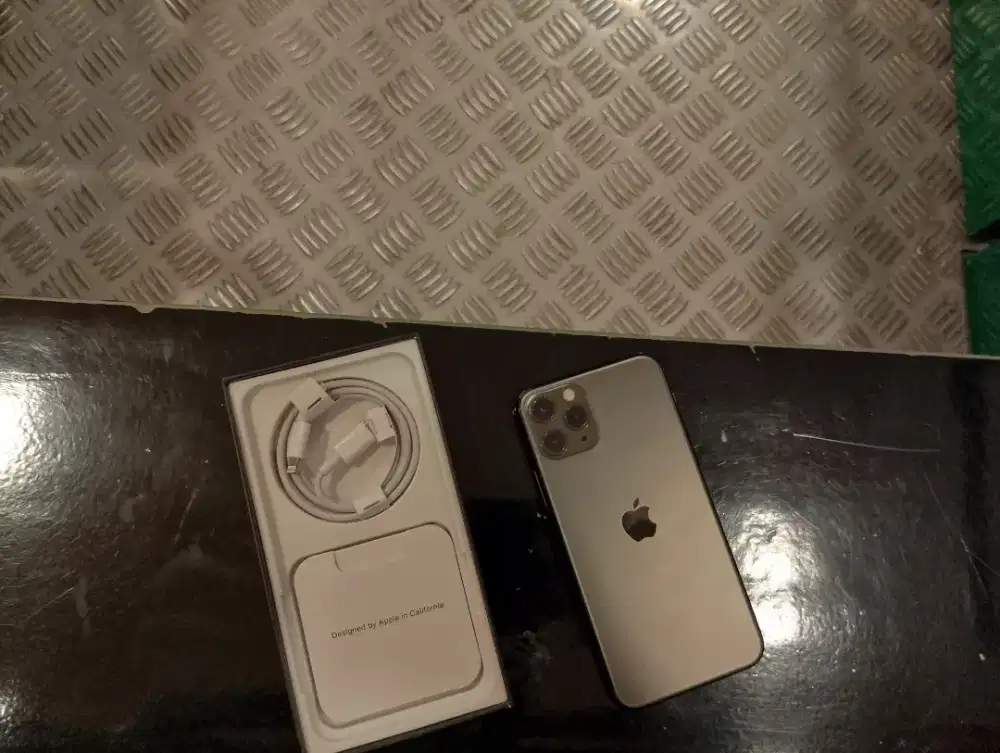 Iphone 11 pro 256gb young apple new