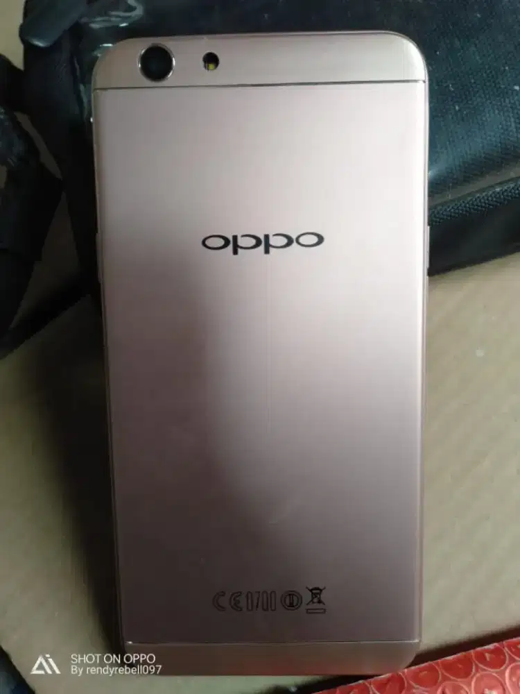 OPPO F1S 3/32GB