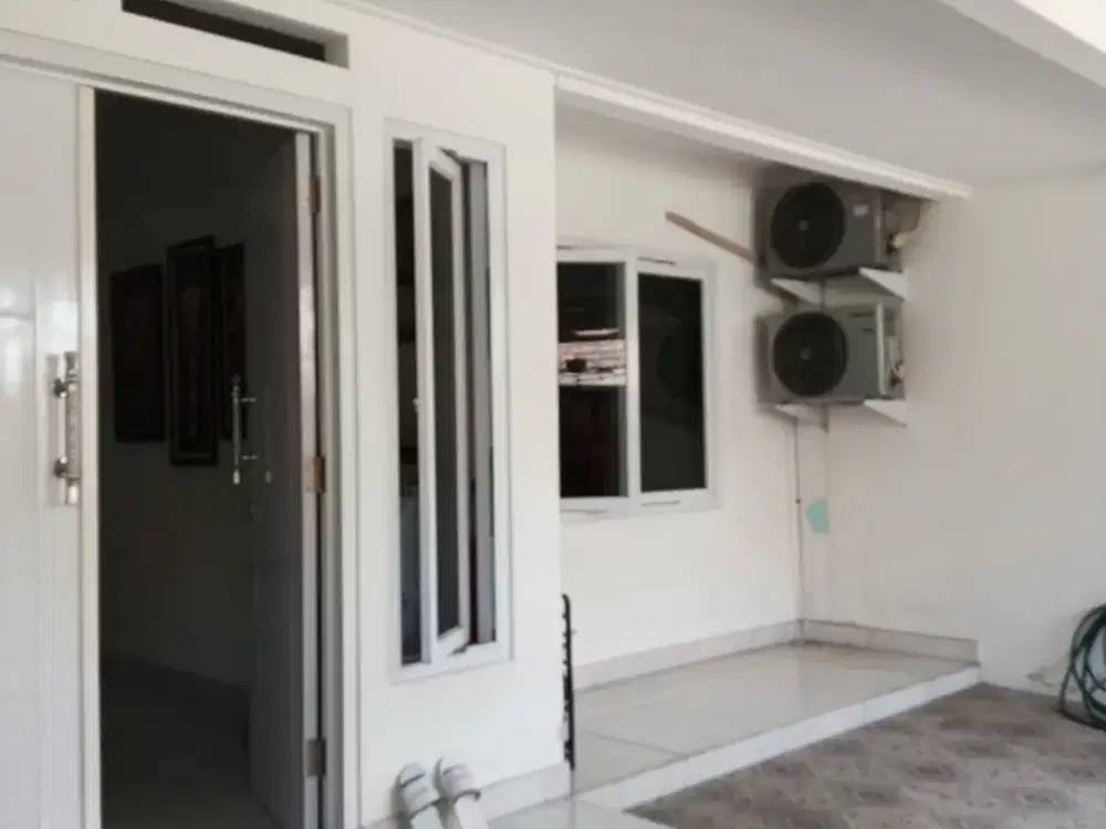rumah bagus siyap huni di sektor 4 bintaro jaya