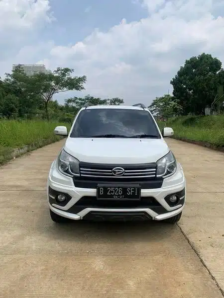 Daihatsu Terios TX adventure 2015 (automatic)