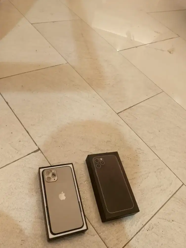Iphone 11 pro 256gb baru barang langka