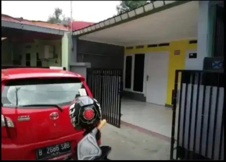 Disewakan rumah full furnished bisa masuk dan parkir mobil