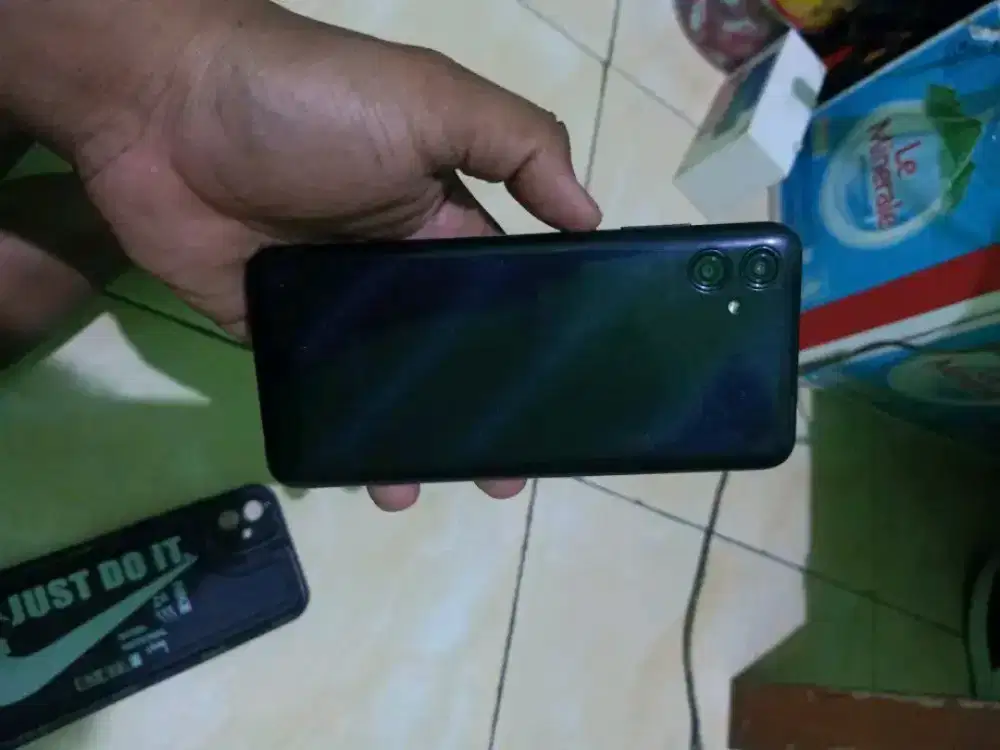 samsung a04e 3/32