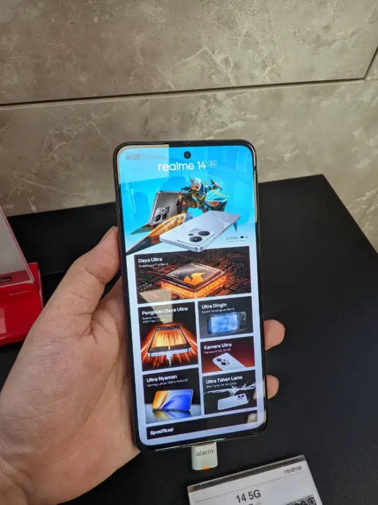 Realme 14 5G 6000mAh massive batery