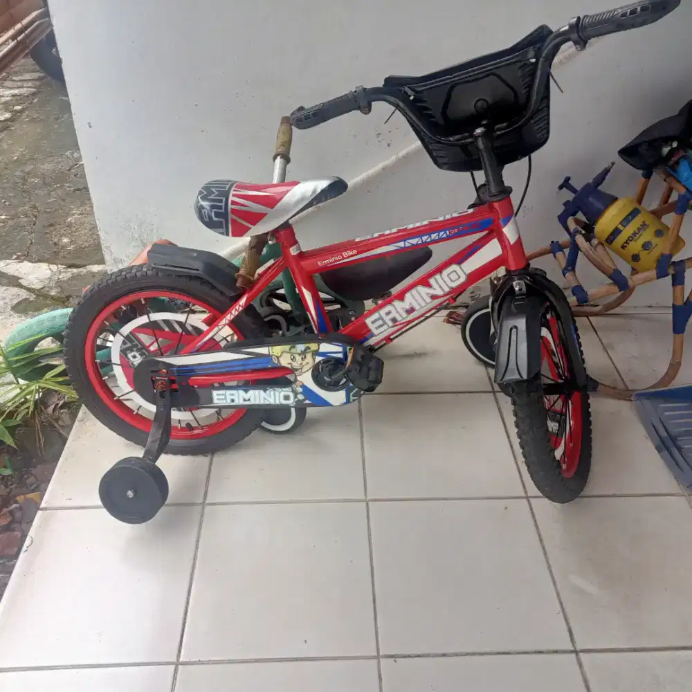 Sepeda msih bagus