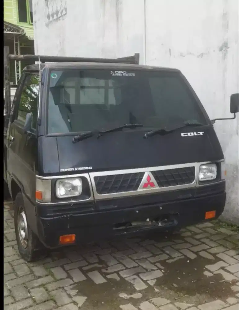 Mitsubishi L300 pick up 2021