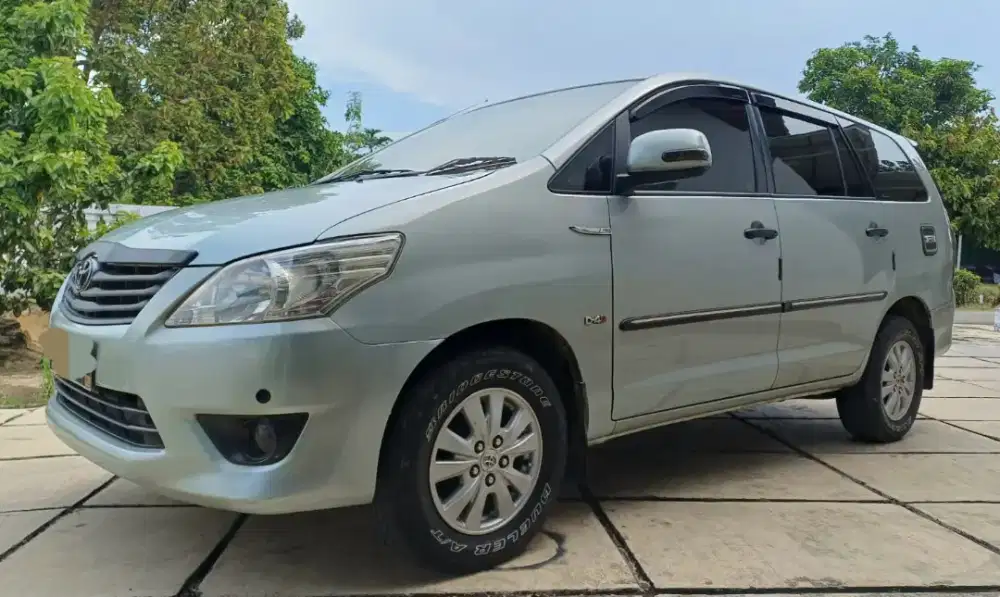 Innova 2.5 G Diesel