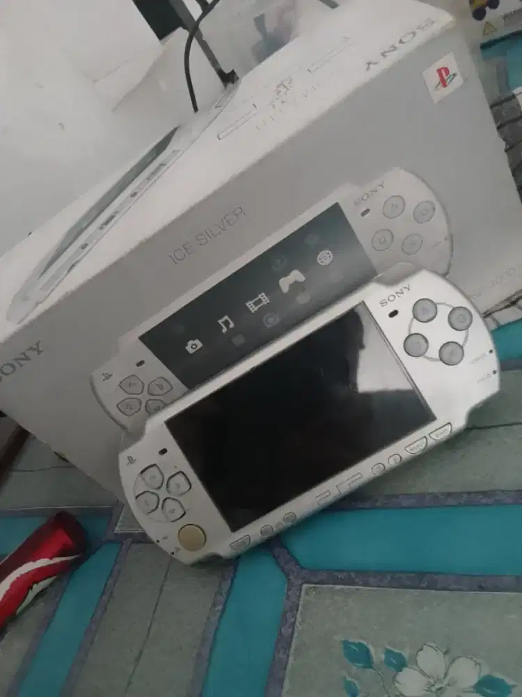 PSP slim 2000 normal