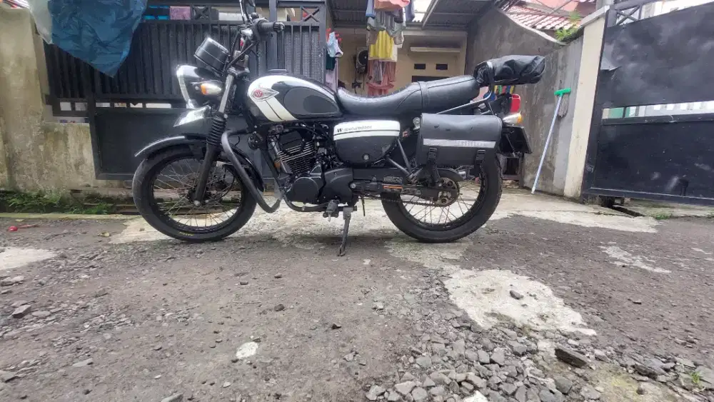 Kawasaki W175 Full Bonus