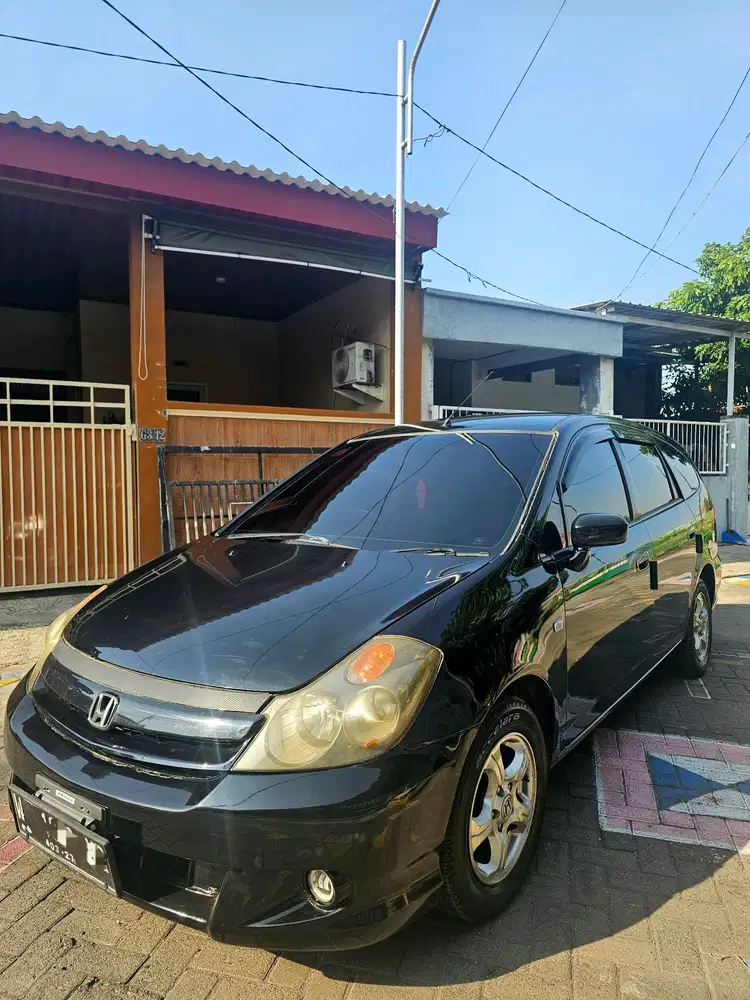 Honda Stream 2004 Bensin