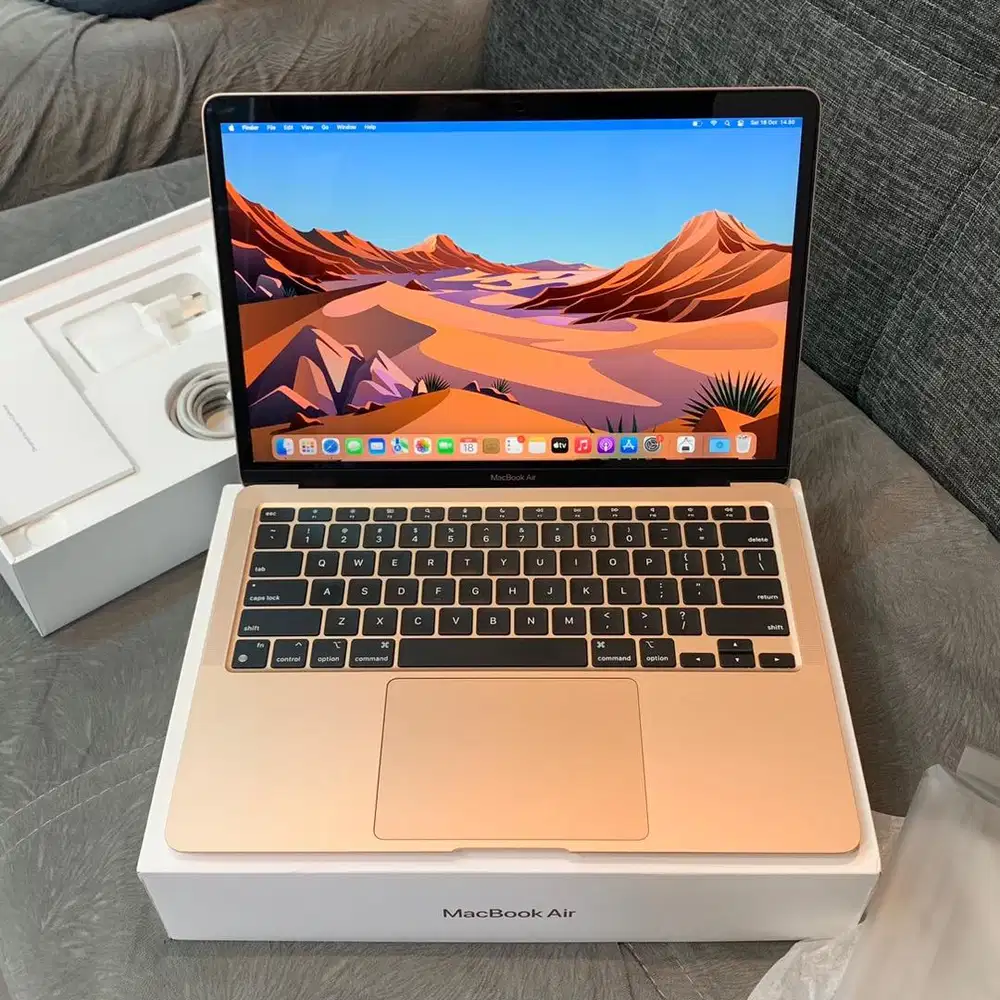 Macbook air M1 8/256 Gold ex ibox