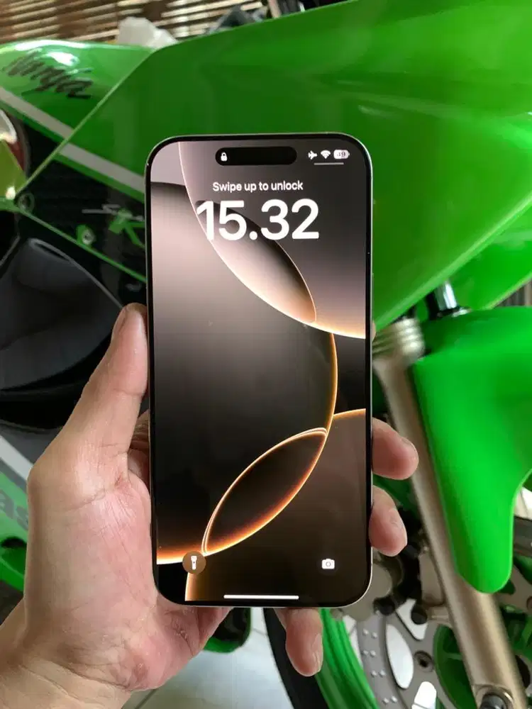 Iphone 16 Pro max 256g ibox blibli garansi 12 Juli 2026