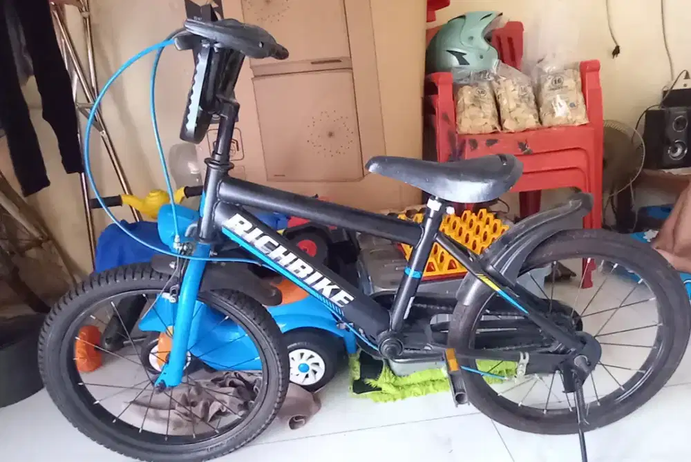 Jual sepeda BMX anak..usia 6-8 th