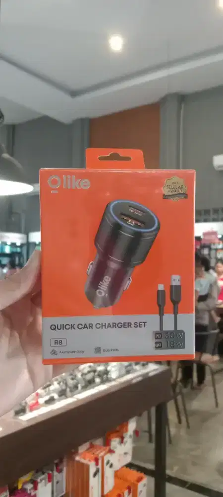 Olike R8 Car Charger Mobil 48W DUAL PORT USB + TYPE C PD QC 3.0