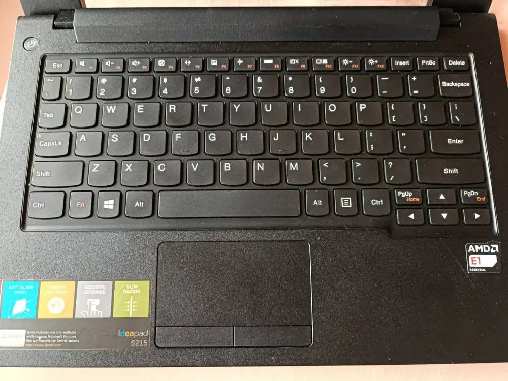 Dijual segera Laptop Lenovo S215