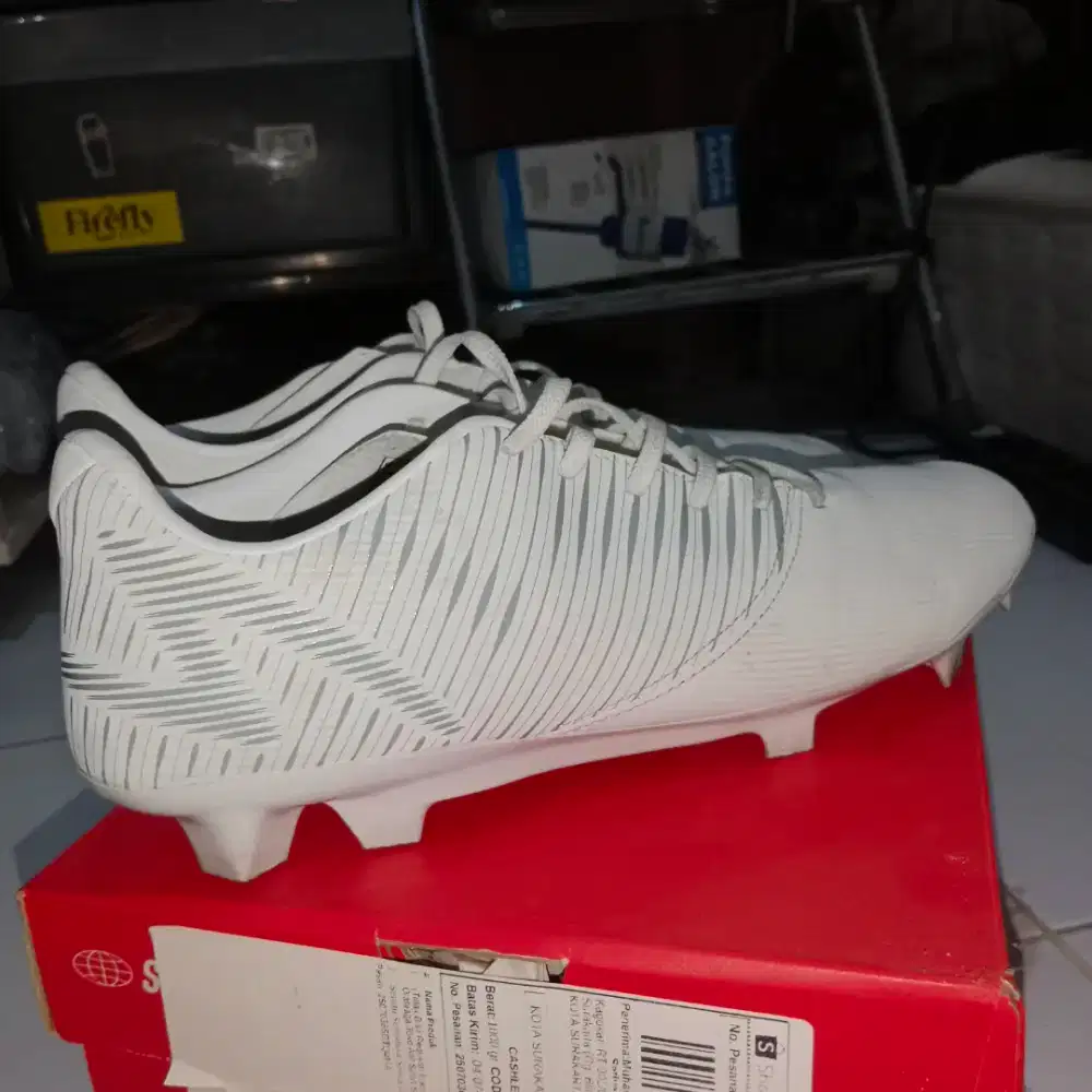 Sepatu Bola Specs Ventrum FG