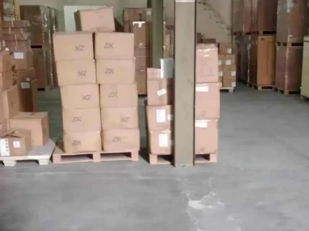 JUAL GUDANG BANDARA PERMAI  Gudang Soekarno Hatta 出售大型工厂