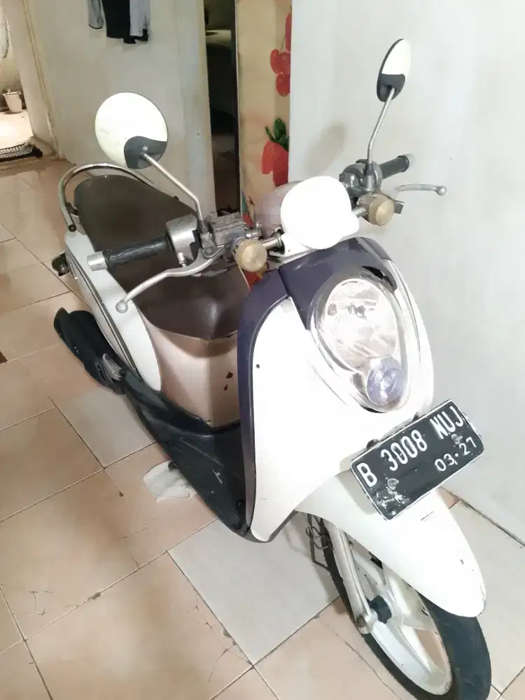 Scoopy 2012 cakep ss kumplit