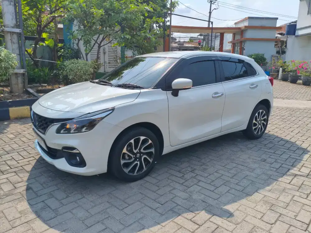 Suzuki Baleno Hatback AT Di Tangerang