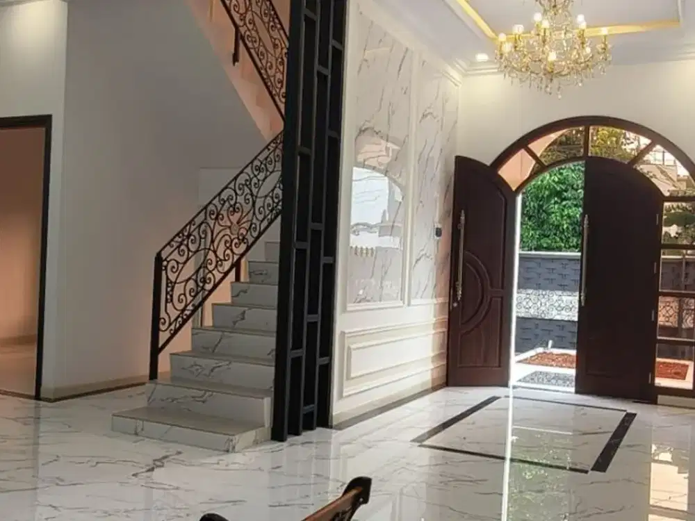Jual Rumah Cantik Dan Mewah Dalam Komplek Di Pondok Kelapa,   Jakarta Timur