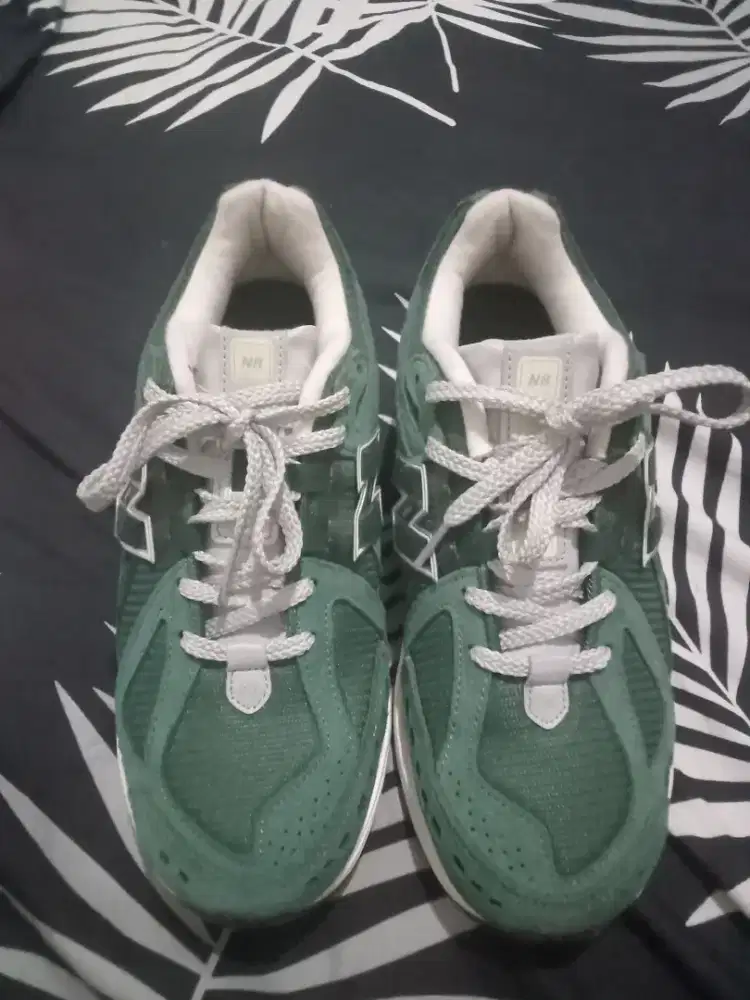 New Balance 1906