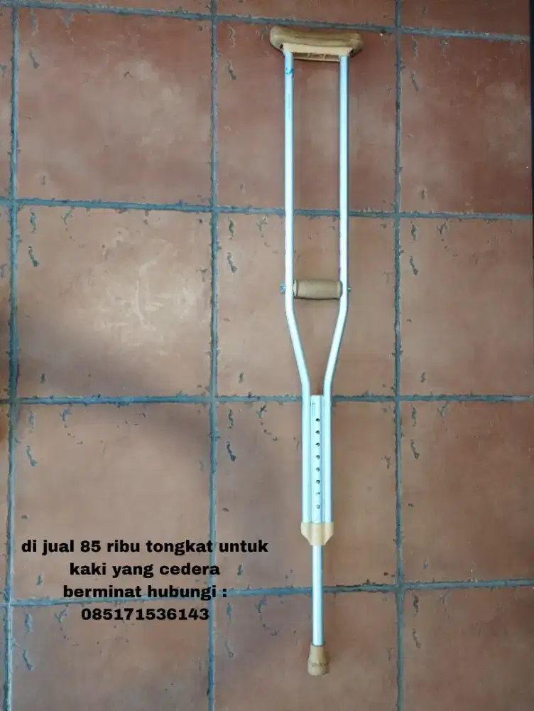 Tongkat kaki cedera