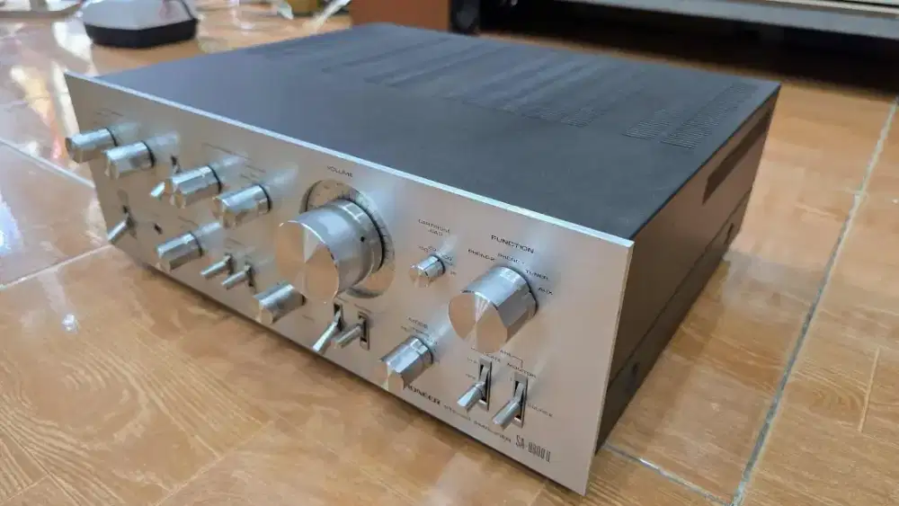 Ampli Pioneer SA-8800ii