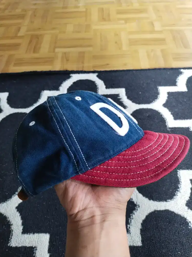 Topi visor pendek drife
