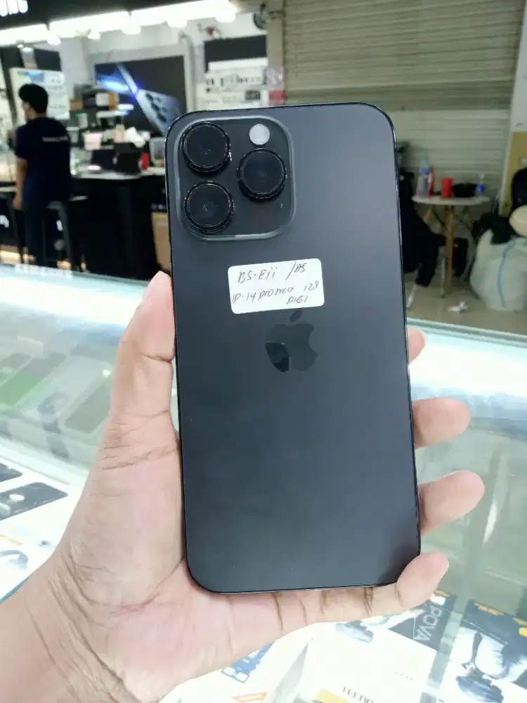 Second iPhone 13 promax