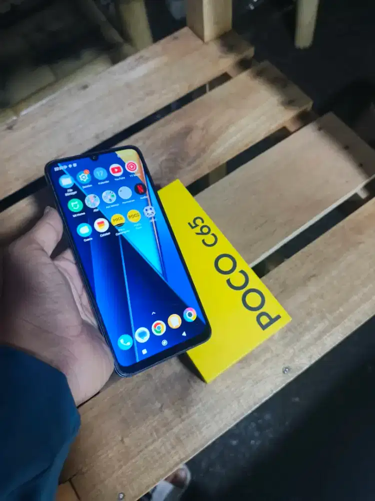 poco c65 8/256 mulus fullset resmi