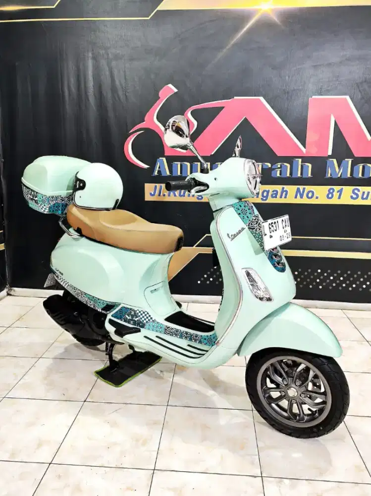 Piaggio Vespa LX 125 I GET REG 2024 green relax mulus nominus