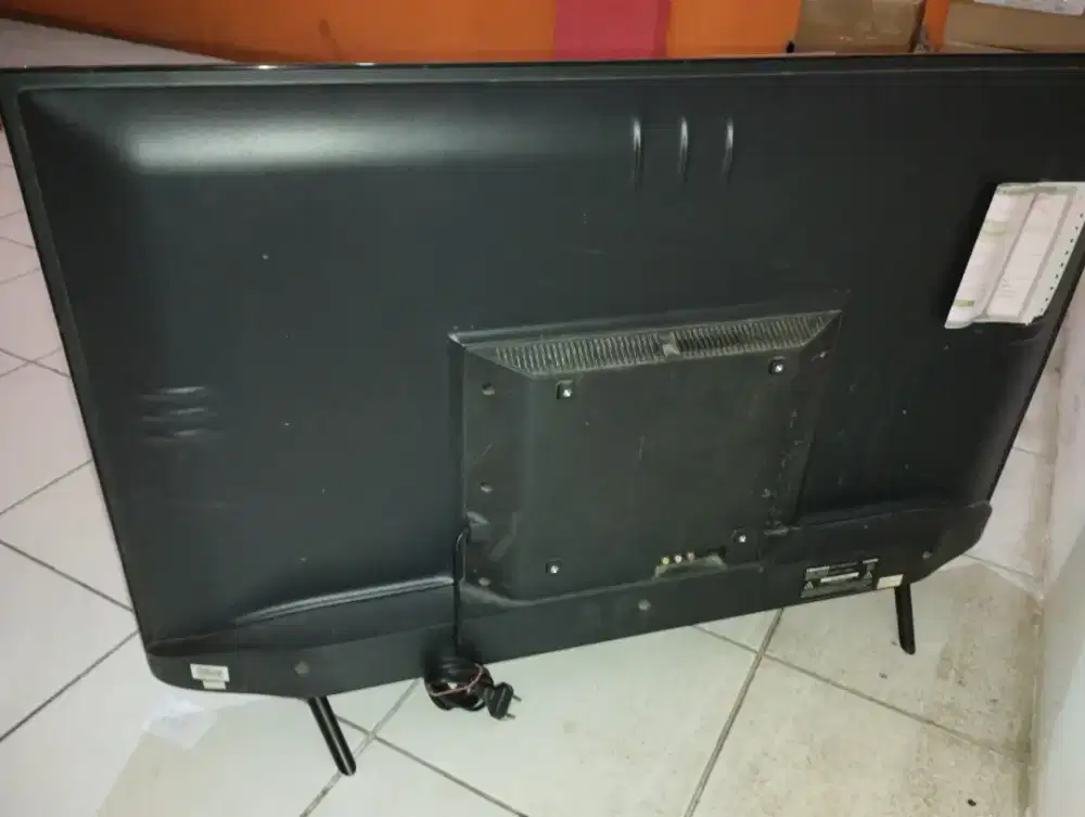 TV HISSENSE 43 INCH